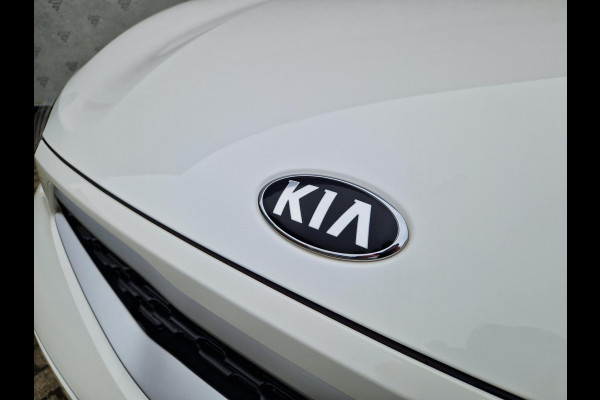 Kia Stonic 1.0 T-GDi DynamicLine | Navi | Trekhaak | Camera | Apple Carplay / Android Auto |