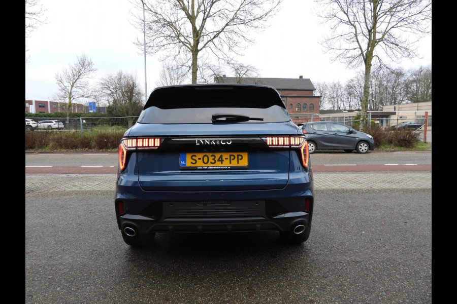 Lynk & Co 01 1.5 PHEV BlackLine NAVI/360CAM/SCHUIFDAK/LED/20"LMV!