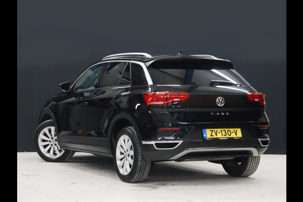 Volkswagen T-Roc 1.0 TSI Style Business [ADAPTIVE CRUISE, CLIMATE,  APPLE CARPLAY, PDC V+A, ELEK.. ACHTERKLEP, NAVIGATIE, NIEUWSTAAT]