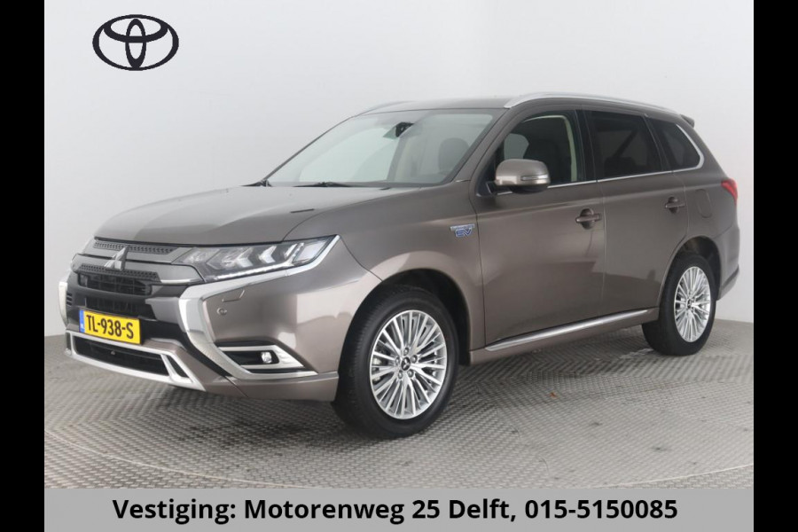 Mitsubishi Outlander 2.4 PHEV INTENSE+ PLUG-IN .SCHUIFDAK STUURVERWARMING.PREMIUM AUDIO. GARANTIE TOT 2028*