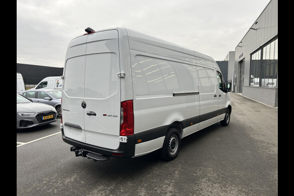 Mercedes-Benz Sprinter 317 CDI L3 H2 3500KG Trekhaak / Automaat / MBUX / Camera / Parkeersensoren / Cruise control / Airco / 270 Graden achterdeuren