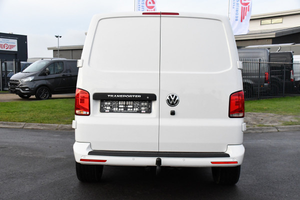 Volkswagen Transporter 2.0 TDI L2H1 30 PB Edition Highline