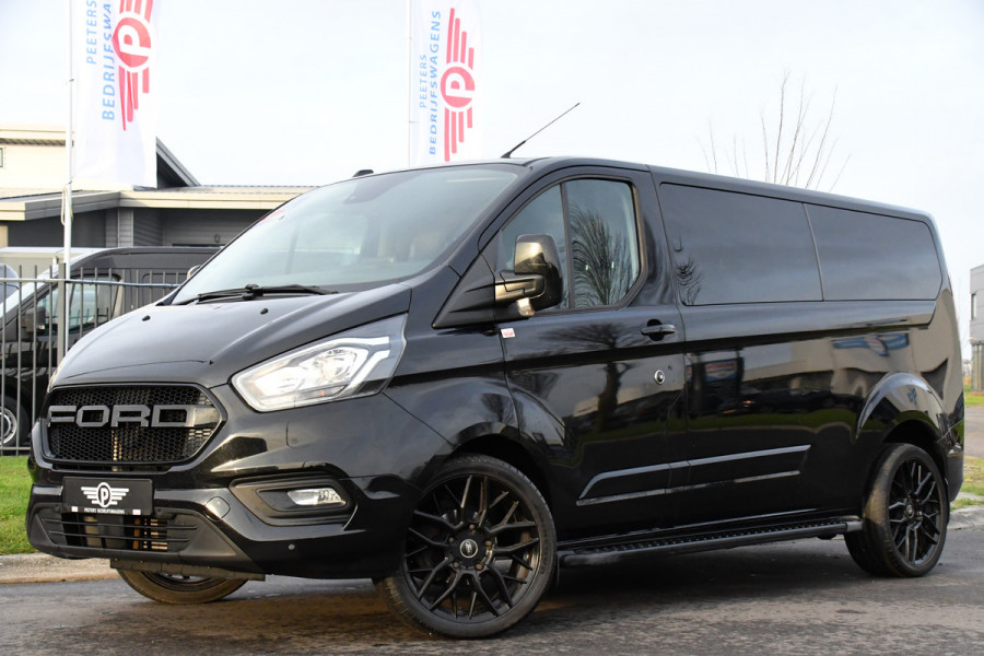 Ford Transit Custom 300 2.0 TDCI L2H1 Limited DC Black Edition Cruise, Carplay, 130PK, Trekhaak, Sensoren, 6 Zitplaatsen, Stoelverwarming, UNIEK!