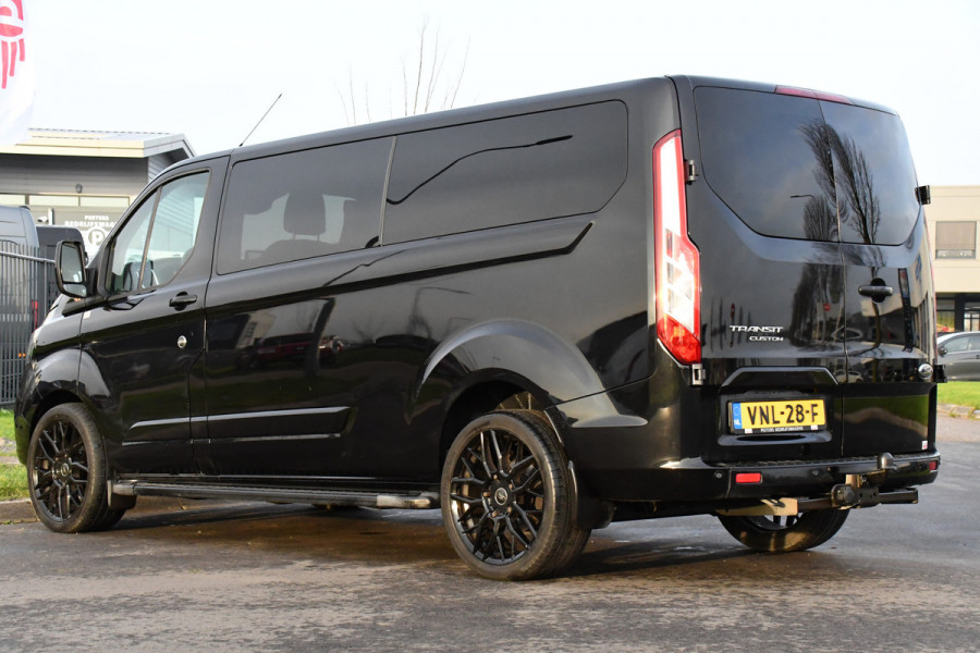 Ford Transit Custom 300 2.0 TDCI L2H1 Limited DC Black Edition Cruise, Carplay, 130PK, Trekhaak, Sensoren, 6 Zitplaatsen, Stoelverwarming, UNIEK!