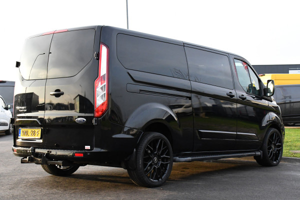 Ford Transit Custom 300 2.0 TDCI L2H1 Limited DC Black Edition Cruise, Carplay, 130PK, Trekhaak, Sensoren, 6 Zitplaatsen, Stoelverwarming, UNIEK!