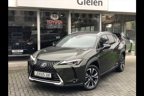 Lexus UX 250h 184pk Preference Line | Dodehoekherkenning, Parkeersensoren, Keyless, 18 inch, CarPlay, Stoel + Stuurverwarming