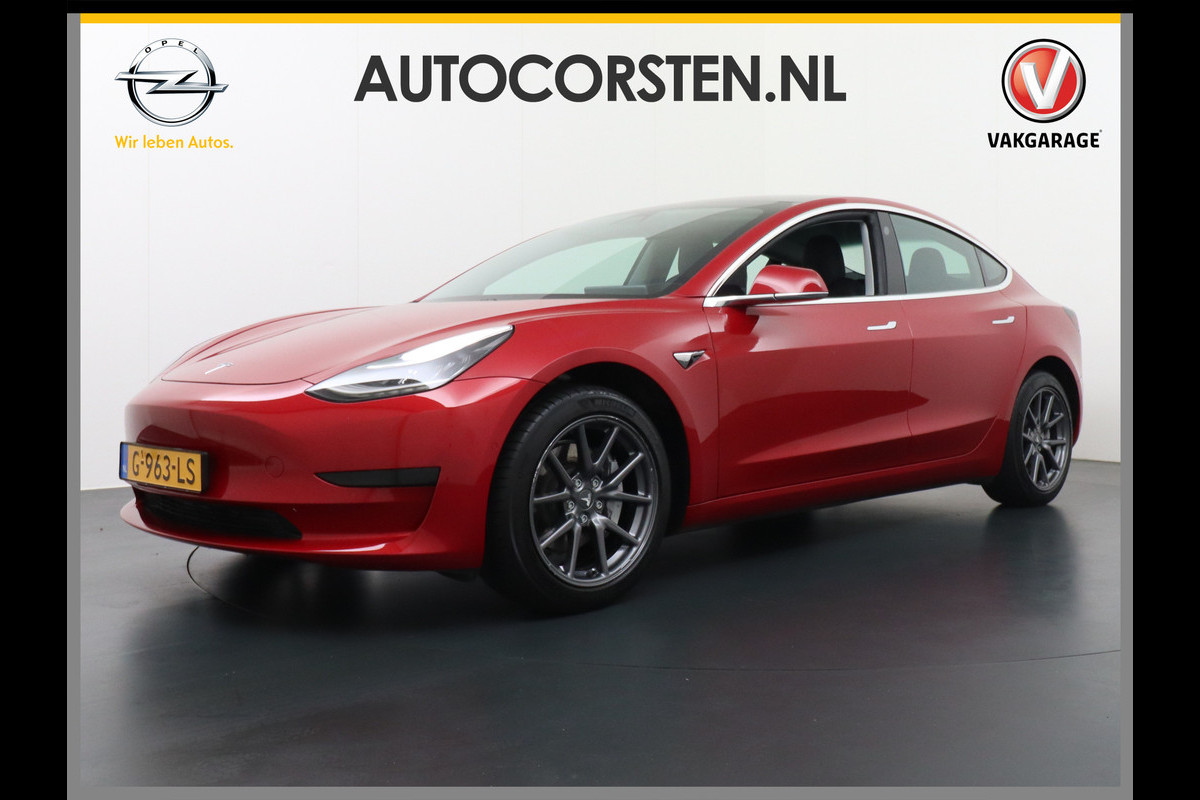 Tesla Model 3 SR+60kWh 326PK AutoPilot FSD-v.b Premium-Luidsprekers Leer PanoDak Adaptive cruise 18" Camera's Elektr.-Stuur+Stoelen+Spiegels+G Ecc Navigatiesysteem full map LED-a+v Comfortstoel(en) ACC Dual-ECC DAB Voorverwarmen interieur via App Keyless via Telefoonsleutel One-Pedal-Drive Orig. nlse auto  1e eigenaar (lease)