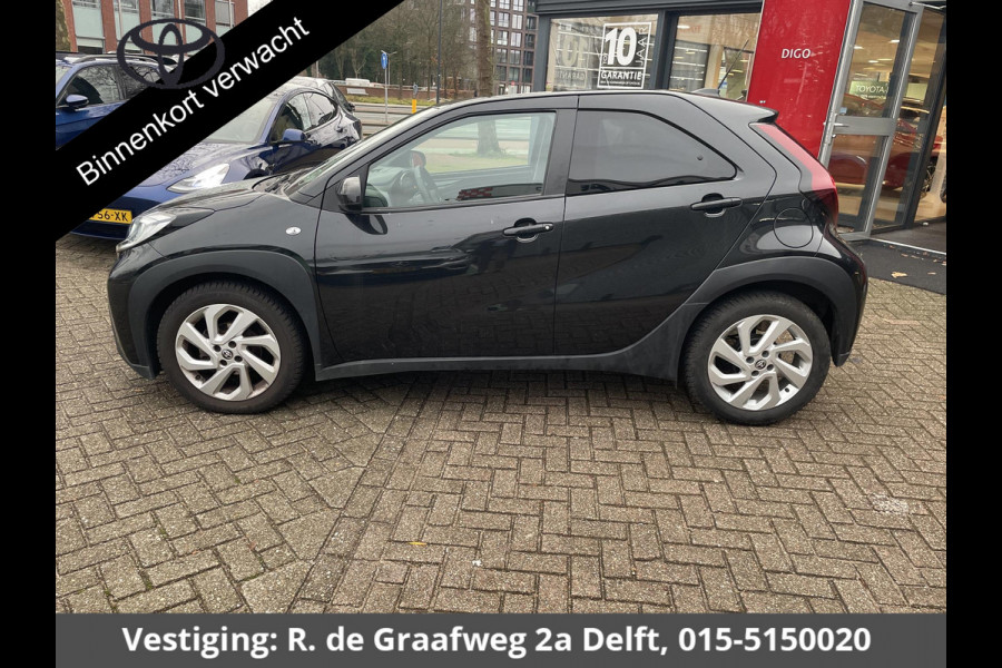 Toyota Aygo X 1.0 VVT-i MT first | Stoelverwarming | Camera | Lichtmetalen velgen