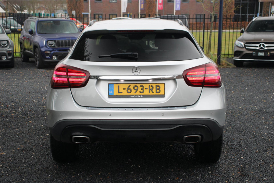 Mercedes-Benz GLA 200 d Premium Aut. Trekhaak Camera Leder LED Carbon PDC 18''