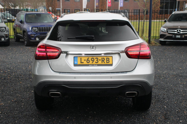 Mercedes-Benz GLA 200 d Premium Aut. Trekhaak Camera Leder LED Carbon PDC 18''