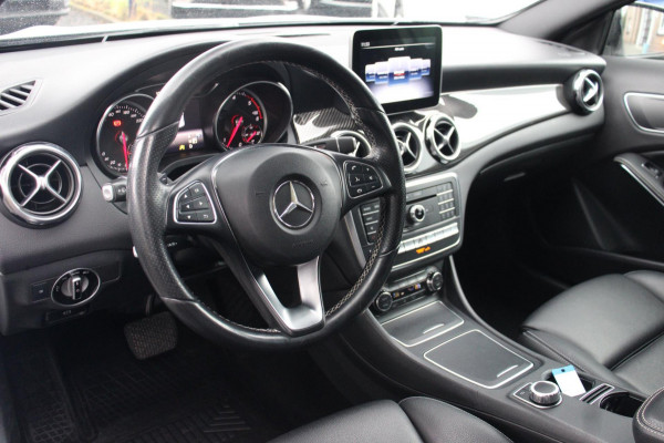 Mercedes-Benz GLA 200 d Premium Aut. Trekhaak Camera Leder LED Carbon PDC 18''