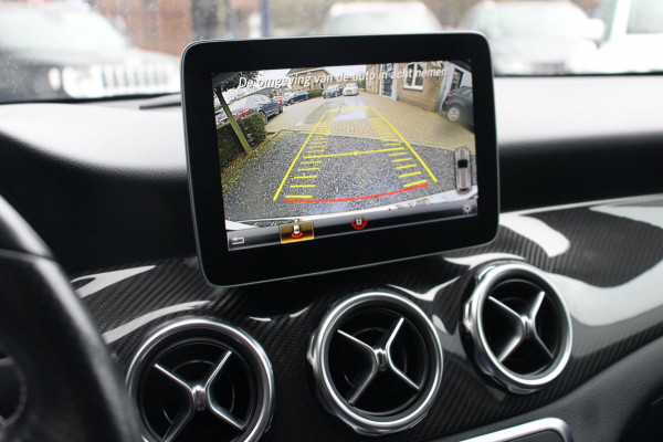 Mercedes-Benz GLA 200 d Premium Aut. Trekhaak Camera Leder LED Carbon PDC 18''