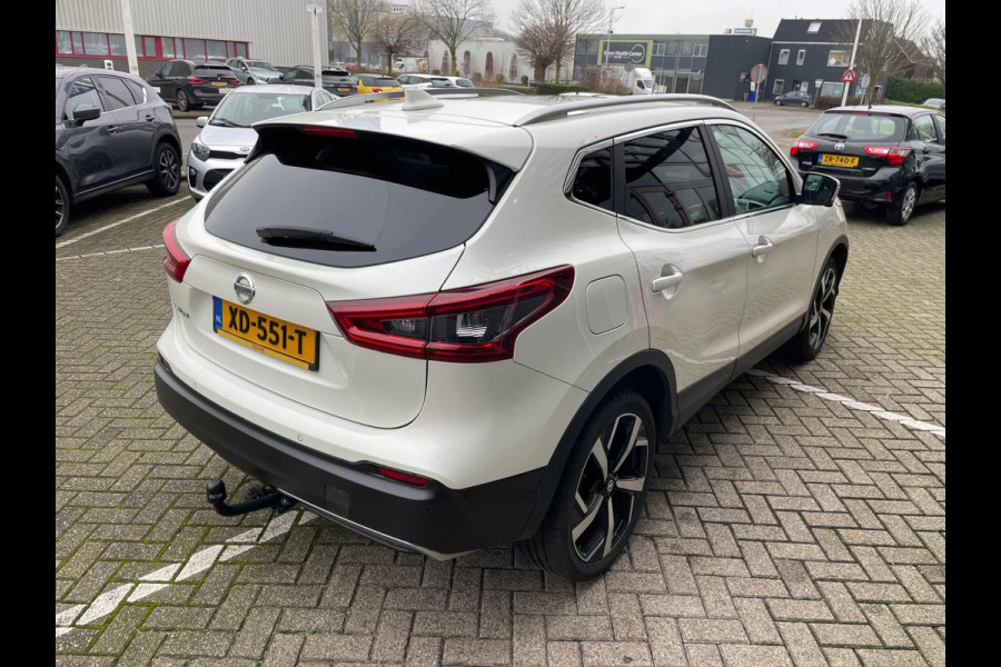 Nissan QASHQAI 1.2 Tekna / 360 camera / panoramadak / trekhaak