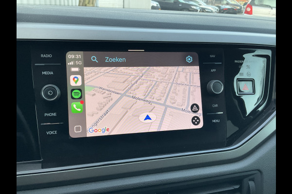 Volkswagen Polo 1.0 TSI Autom R-Line Adap.Cruise Carplay 33590KM!