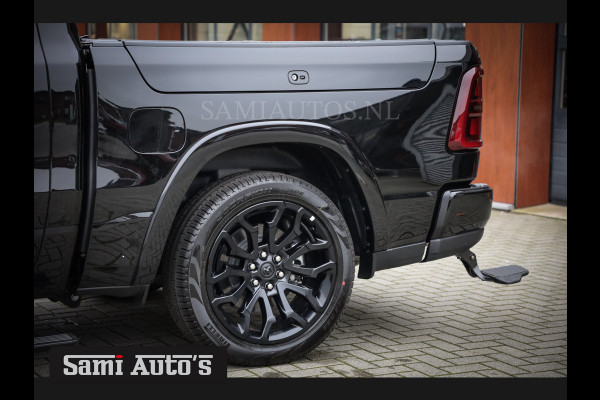 Dodge Ram 1500 LIMITED NIGHT H.O 540PK 706 Nm 2025 | XB9 | MASSAGE | BOM VOL | CREW CAB | DUBBELE CABINE | GRIJSKENTEKEN | €99950,- EXCL BTW | VOORRAAD NR 2263 - 9031