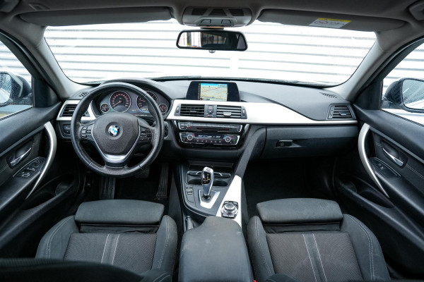 BMW 3 Serie Touring 320d EDE Centennial Executive