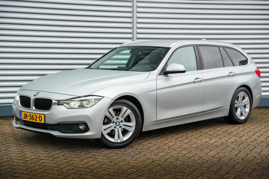 BMW 3 Serie Touring 320d EDE Centennial Executive