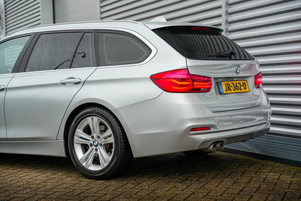 BMW 3 Serie Touring 320d EDE Centennial Executive