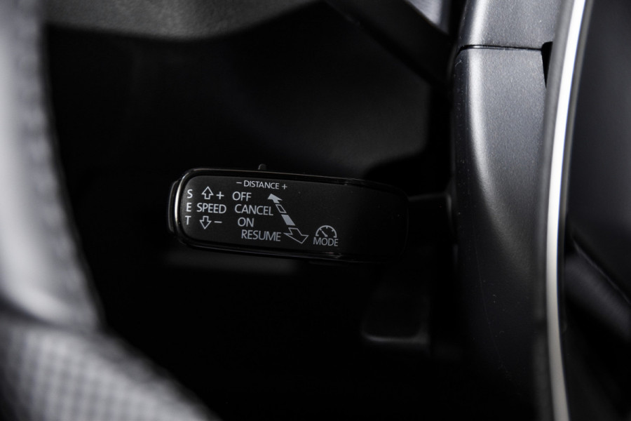 Škoda Kamiq 1.5 TSI 150 PK Monte Carlo - DSG Automaat | Pano | Dig. Cockpit | Adapt. Cruise | Stoelverw. | Camera | PDC | NAV + App. Connect | ECC | LED | LM 18" | 3771