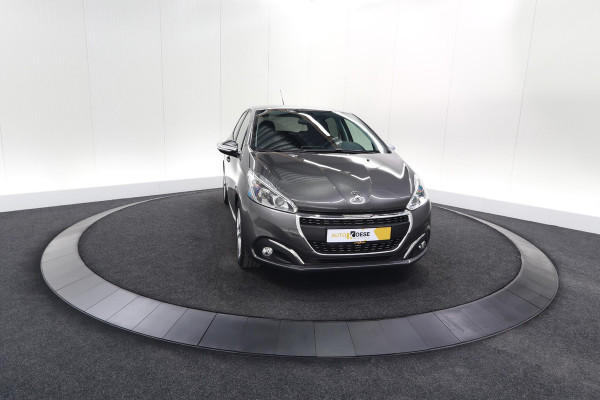 Peugeot 208 PureTech 82 Signature | Parkeersensoren | Apple Carplay | Navigatie