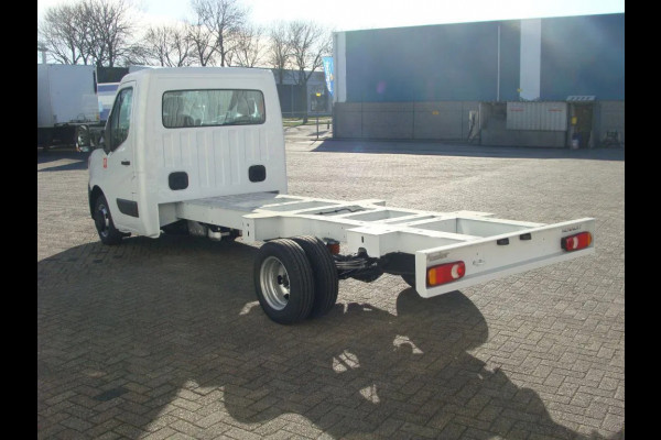 Renault Master NEW 165.35 CHASSIS RTWD DL - EURO 6 - WIELBASIS 4.33 METER - V-65-JJS - BPM VRIJ!