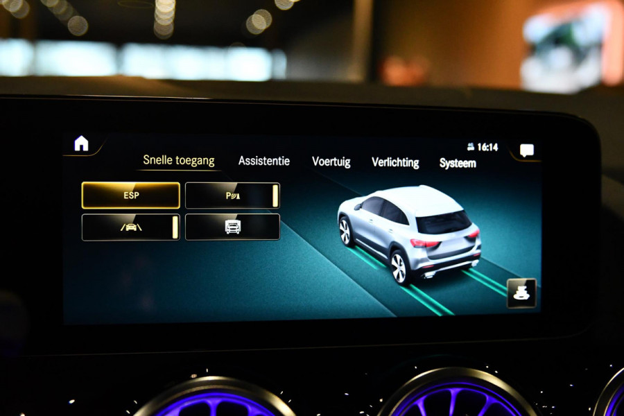 Mercedes-Benz GLA 250 e AMG Plug-In, Pano, Memory, Dodeh, Camera, Sfeer, Multibeam, CarPlay!