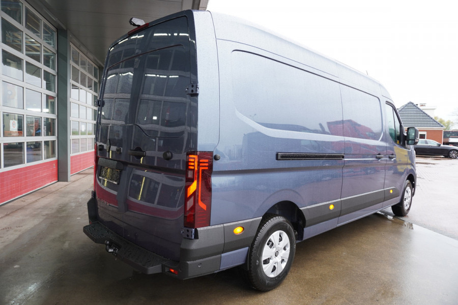 Renault Master T35 2.0 dCi 170PK L3H2 Extra Schuifdeur links en Rechts Climate | Navi | Cruise | Trekhaak