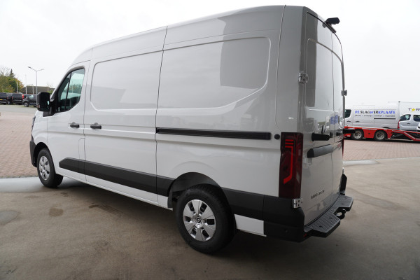 Renault Master T35 2.0 dCi 170PK L2H2 Extra Schuifdeur L / R Climate | Navi | Cruise | Trekhaak