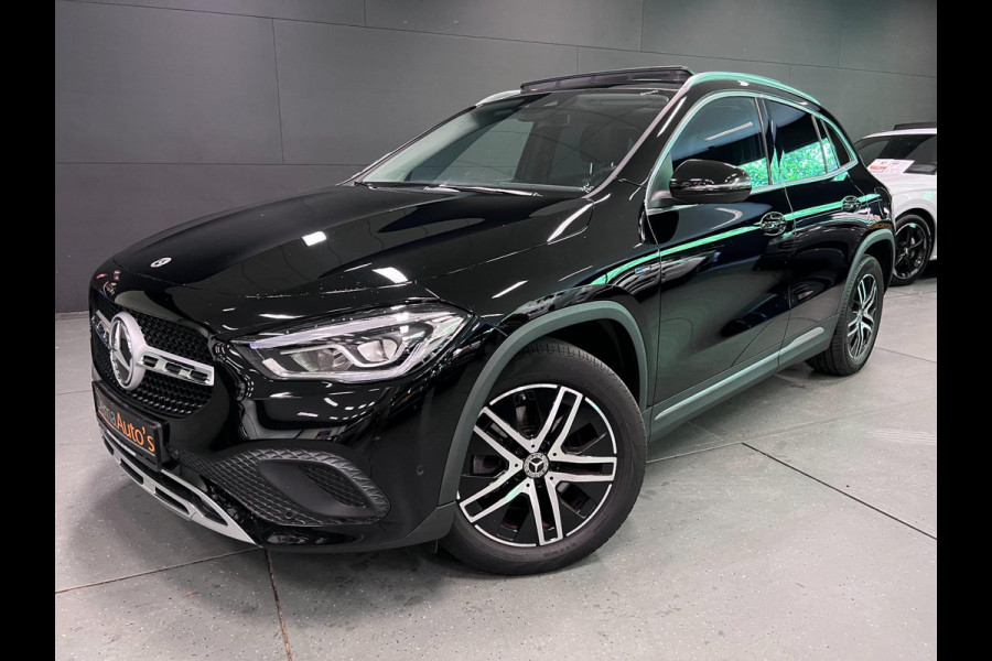 Mercedes-Benz GLA 250 e Business Solution Luxury Limited PANO/NAVI/LEDER/DAB///