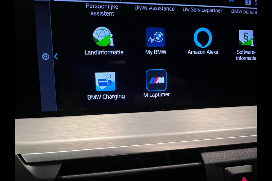 BMW X3 XDrive30e M-SPORT 20'' PANO/H-UP/V-COCKIT/DAB/CARPLAY/ECC/PDC///