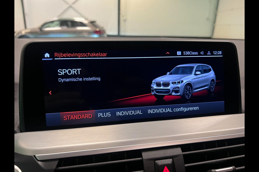 BMW X3 XDrive30e M-SPORT 20'' PANO/H-UP/V-COCKIT/DAB/CARPLAY/ECC/PDC///