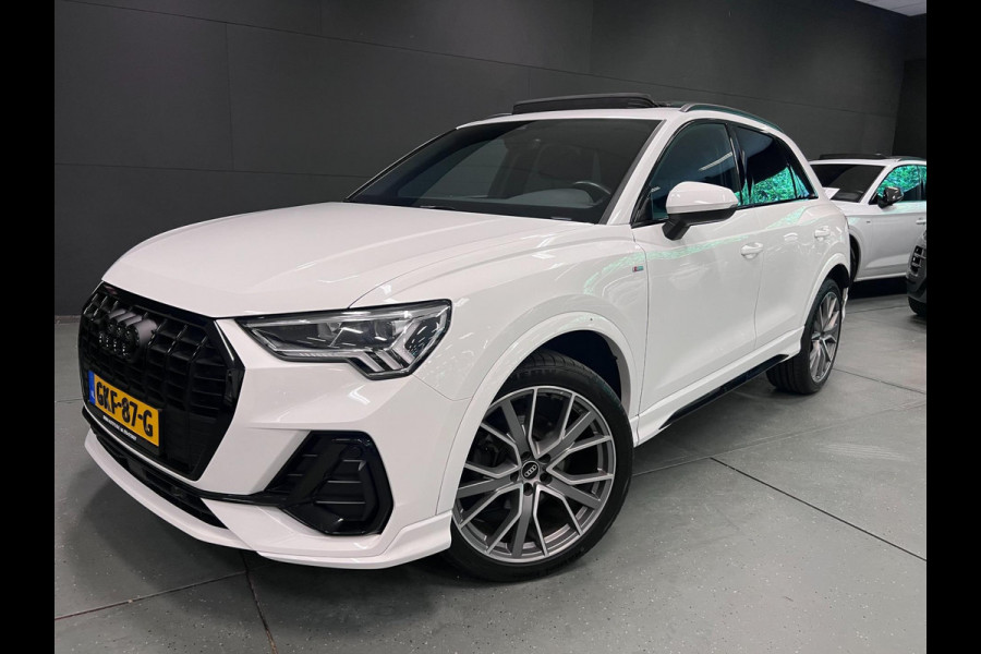 Audi Q3 35 TFSI S 3X S-LINE BLACK-LINE PANO/NAVI/LED/DAB/CARPLAY