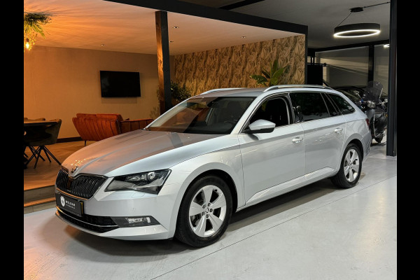 Škoda Superb Combi 1.4 TSI ACT Style Garantie Led Xenon Multimedia Cruise Control Rijklaar