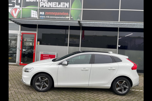 Volvo V40 2.0 D3 Business Sport / panoramadak / leer