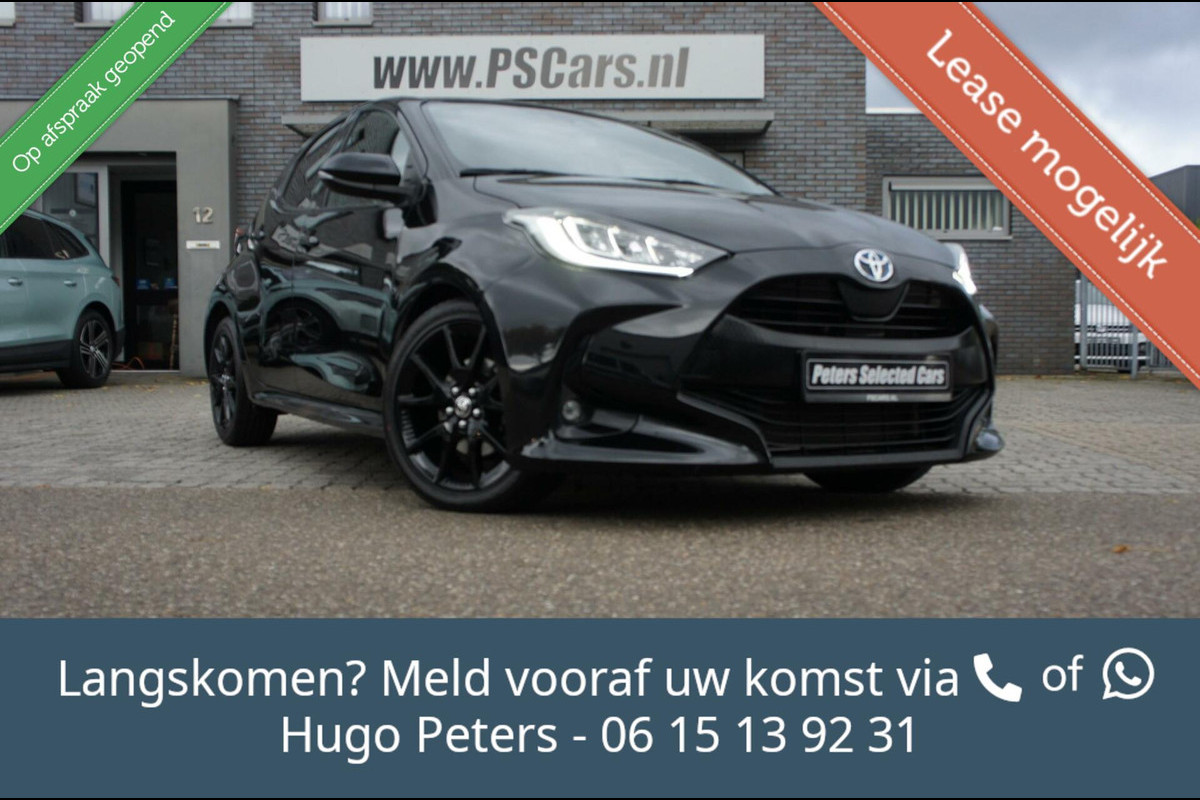 Toyota Yaris 1.5 Hybrid Black Sport Camera|LED|Navi|Panorama