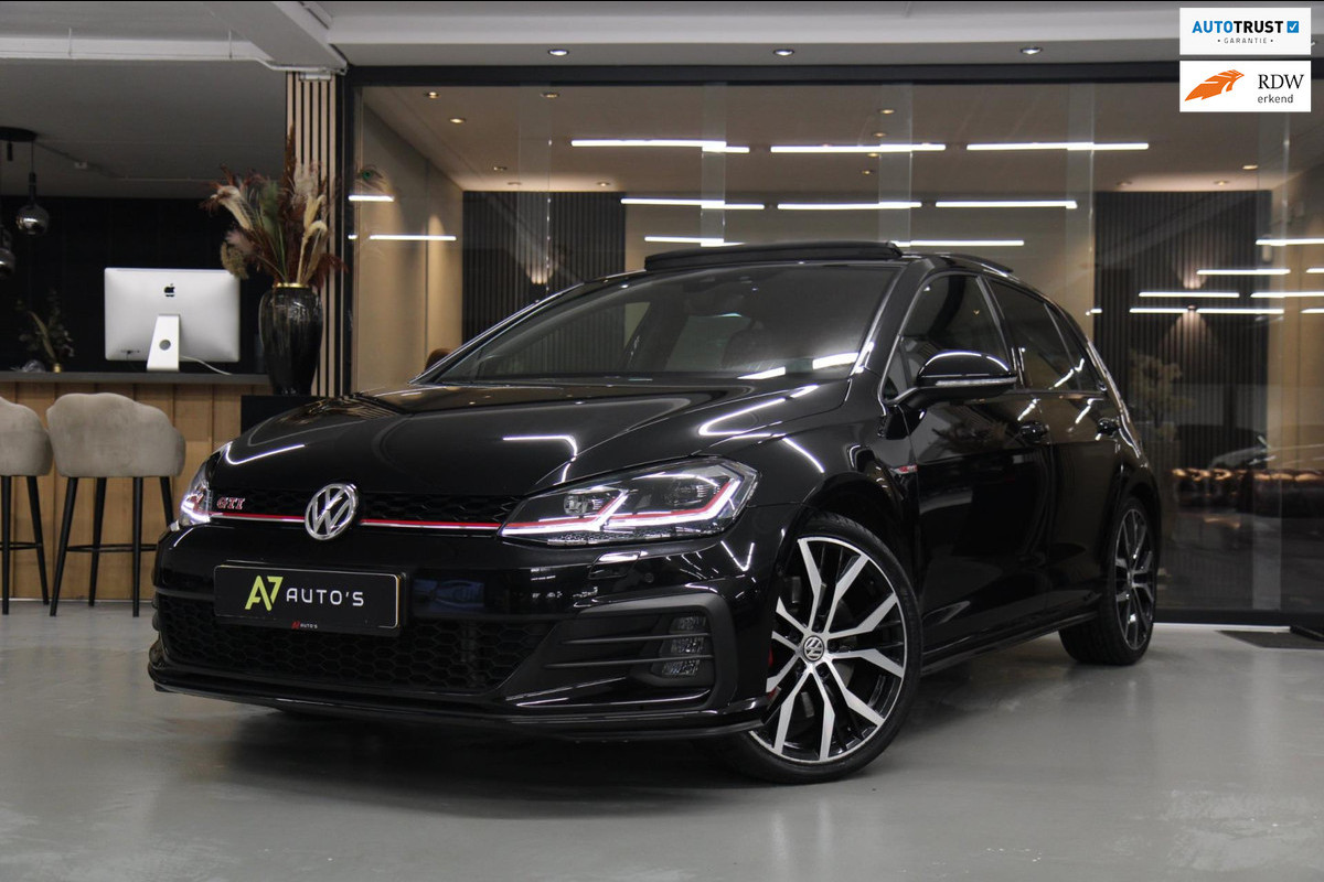 Volkswagen Golf 2.0 TSI GTI Performance/ PANO/DYNA/KEYLESS/ACC/LANE/VOL!