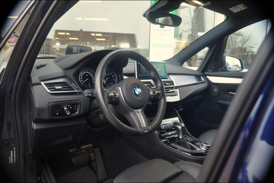 BMW 2 Serie Active Tourer 225xe iPerformance High Executive | HK-Audio | Stuurwielverwaming | Head up | Zeer mooie staat!