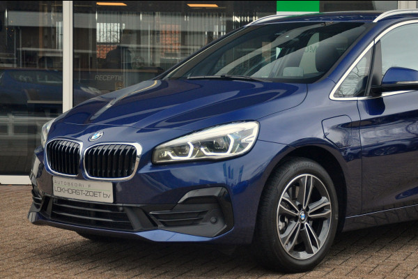 BMW 2 Serie Active Tourer 225xe iPerformance High Executive | HK-Audio | Stuurwielverwaming | Head up | Zeer mooie staat!