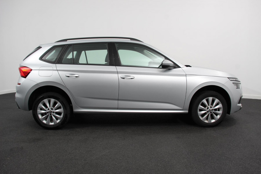 Škoda Kamiq 1.0 TSI 110pk DSG Tour de France | Navigatie | Apple Carplay/Android Auto | Camera | Airco | Adaptive Cruise Control | Verwarmde voorstoelen