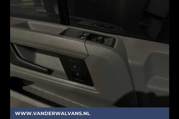 Volkswagen Crafter 2.0 TDI 141pk L3H3 L2H2 Euro6 Airco | Navigatie | Apple Carplay | Cruisecontrol Android Auto, Bijrijdersbank, 3000kg trekvermogen