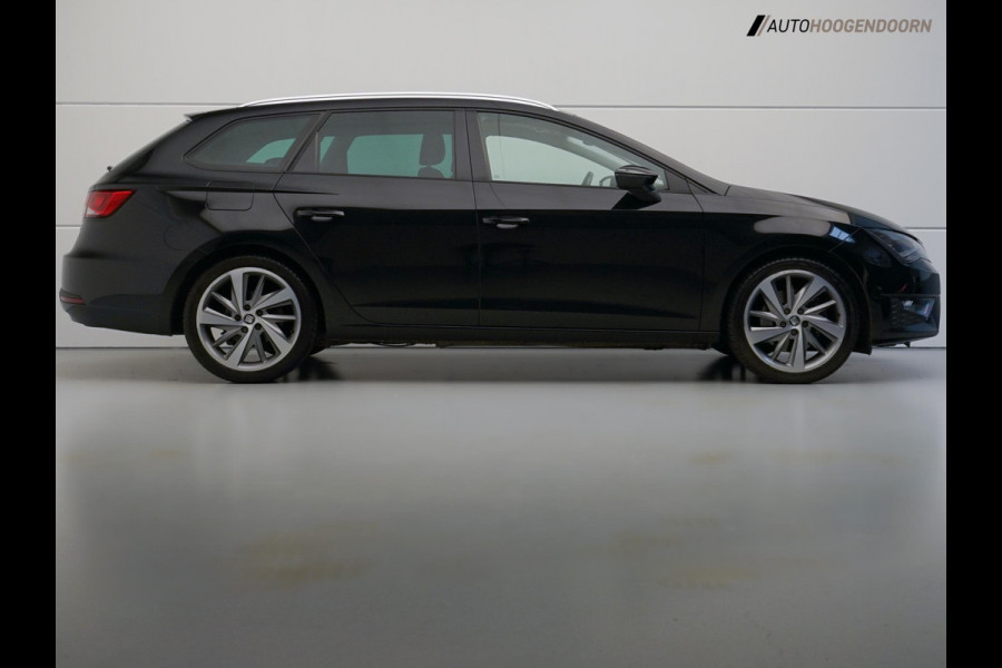 Seat León ST 1.8 TSI FR Connect (APPLE CARPLAY,SCHUIF-PANORAMADAK,LED VERLICHTING,ALCANTARA,STOELVERWARMING,TREKHAAK,TOPCONDITIE)