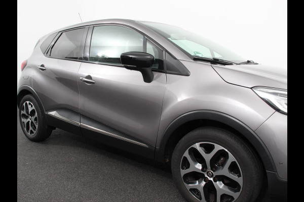 Renault Captur 0.9 TCe Intens | Navigatie | Parkeersensoren | Camera | Cruise Control | Climate Control | Trekhaak | Bluetooth