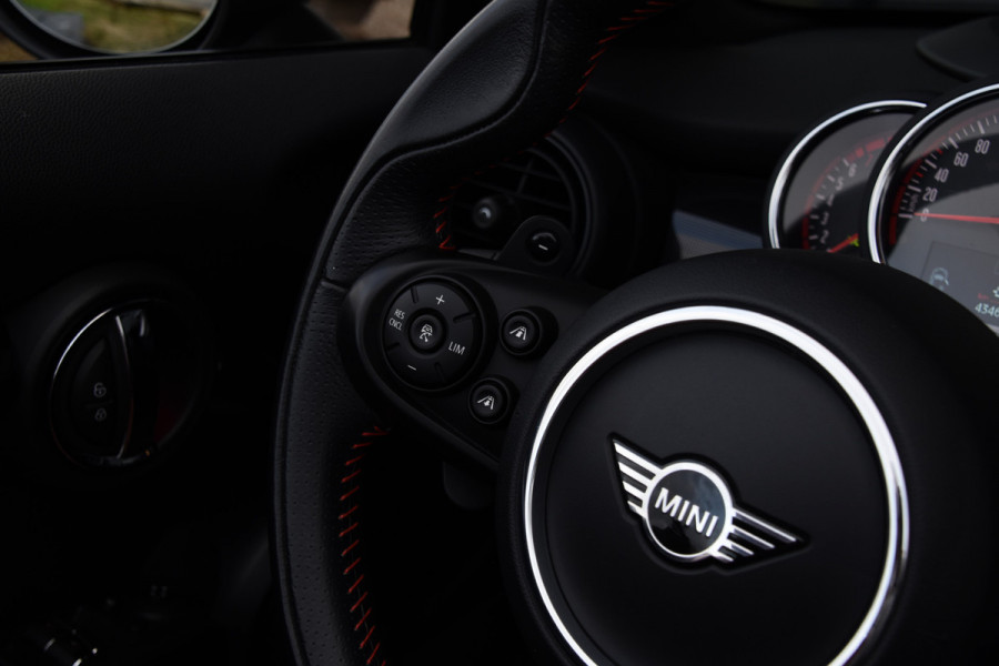 MINI Cabrio 2.0 John Cooper Works ADAPTIVE CRUISE | STOELVERWARMING | HARMON & KARDON | VOORUITVERWARMING | HEAD UP | ACHTERUITCAMERA