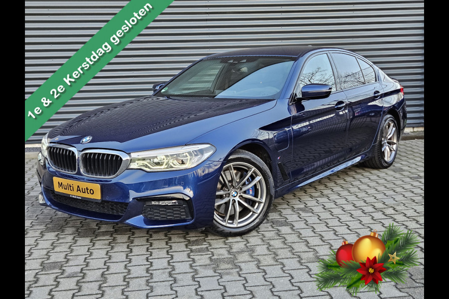 BMW 5 Serie 530e M Sport Plug In Hybrid Dealer O.H PHEV | Lederen Sportstoelen | Head Up | Harman Kardon | Camera | Sfeerverlichting | Apple Carplay | DAB | El. Achterklep |