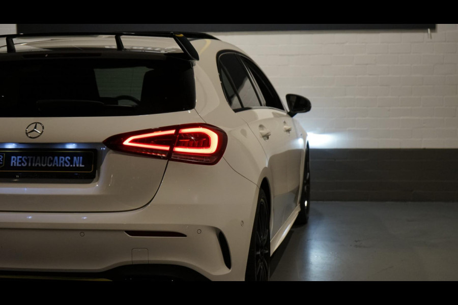 Mercedes-Benz A-Klasse A250 AMG Night Edition 1 AUTOMAAT AMBIANCE-CAMERA-HEADUP-KEYLESS-MBUX-NAVIGATIE-PANORAMA