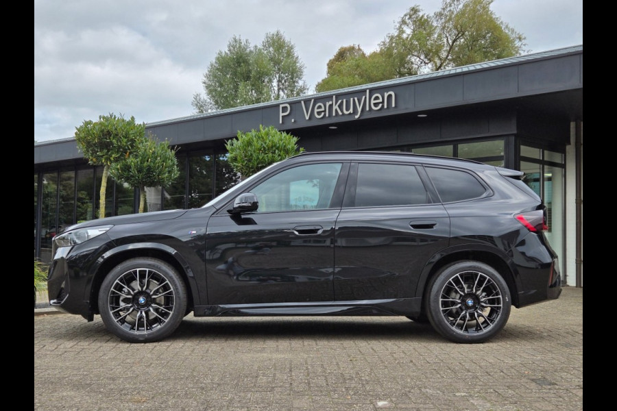 BMW X1 23I XDRIVE M SPORT I PANORAMA I HARMAN KARDON I LEDER MEMORY I