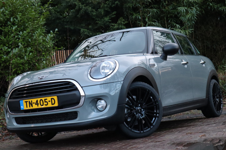 MINI Mini 1.5 One | 5drs. | Automaat | Navi | Carplay |