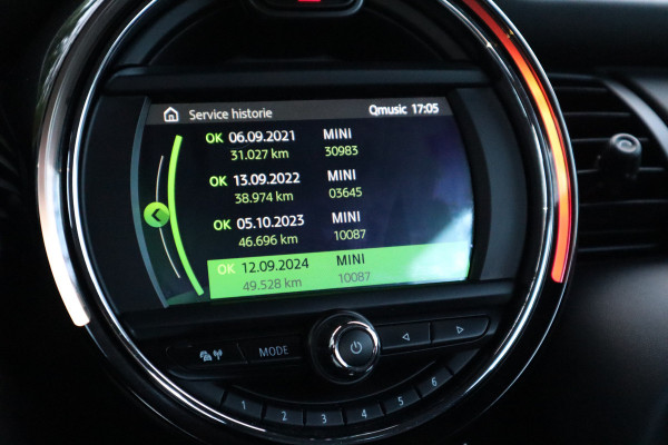 MINI Mini 1.5 One | 5drs. | Automaat | Navi | Carplay |