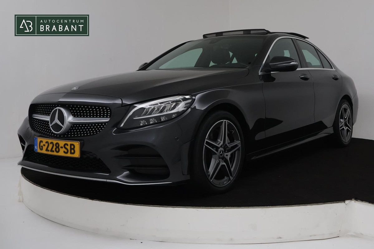 Mercedes-Benz C-Klasse 180 Business Solution AMG Automaat (PANORAMADAK, NAVIGATIE, CAMERA, PDC, CRUISE, NL-AUTO, GOED ONDERHOUDEN)