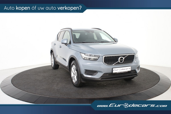 Volvo XC40 1.5 T2 Momentum *1ste Eigenaar*Navigatie*Camera*